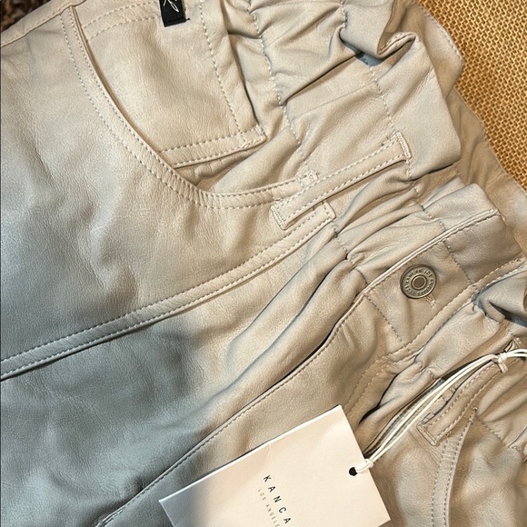 KanCan Vegan Leather Cream High Waist Paper Bag Shorts - Picture 3 of 3